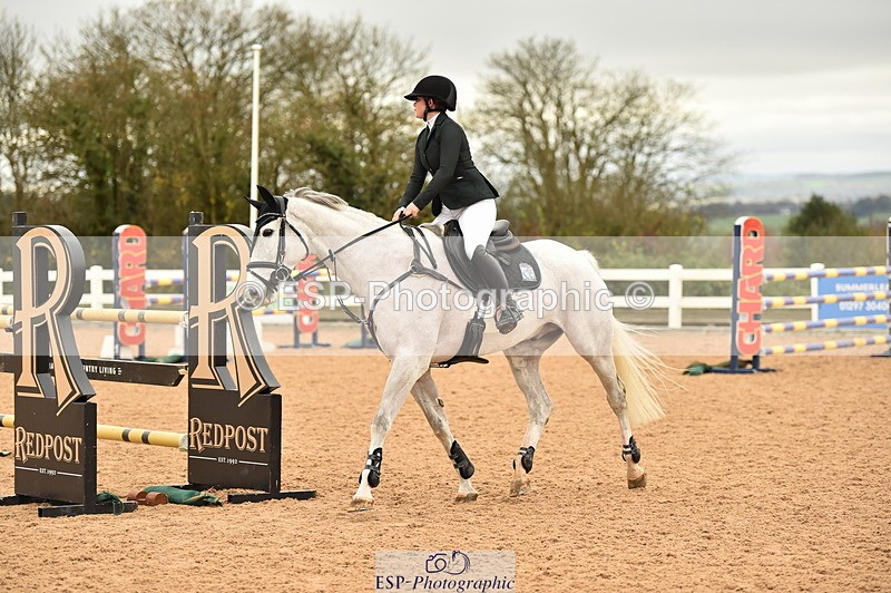 231122A-135108-00532 - Cls 5 Foxhunter & 1.20m Open