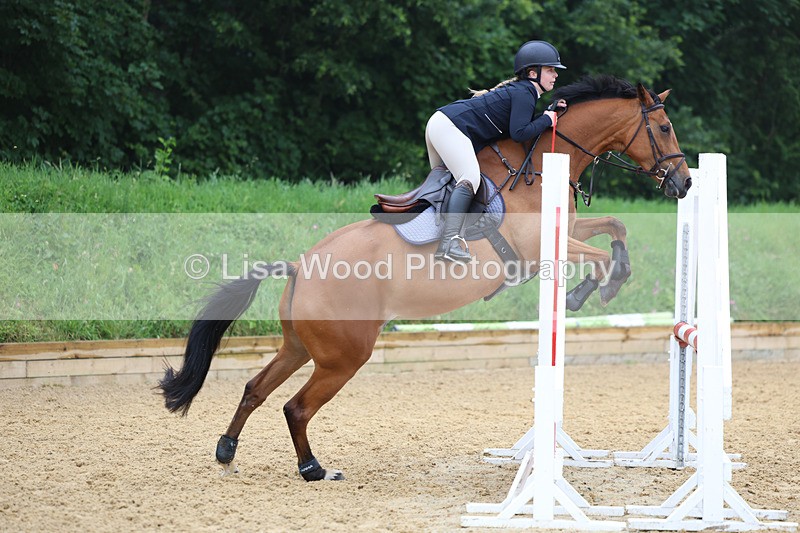 3E7A5355 - Class 4: Senior British Novice/90cm open