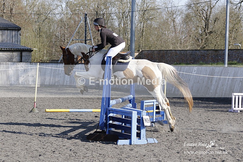 _EST0391 - Bourne Valley Riding Club Winter Showjumping 27/03/22