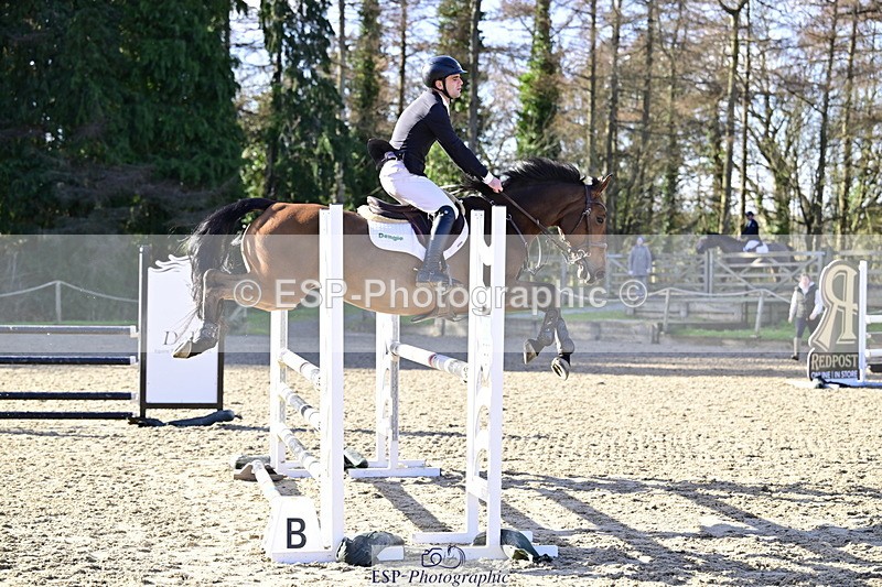 260214A-120016-00585 - 2 Discovery and 1m Open