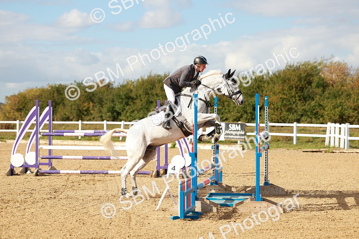 SBM_002058 - Class 5 - Senior Foxhunter - 1.20m