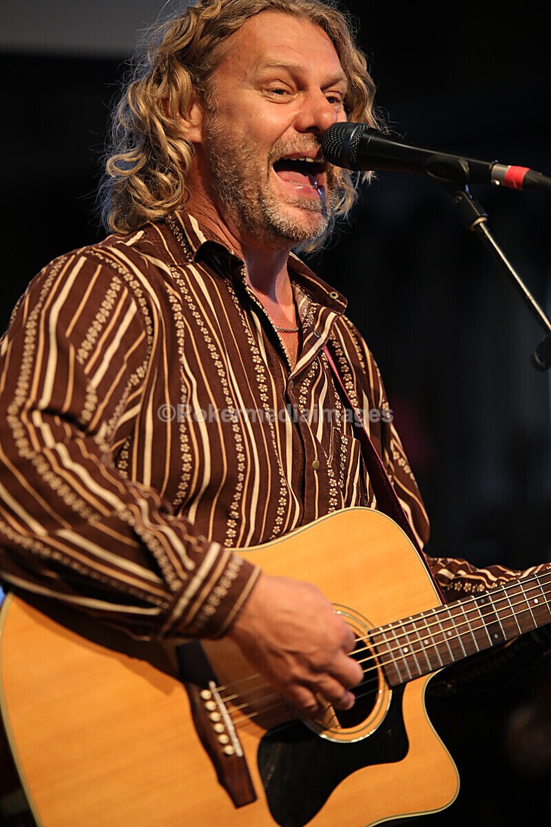 FOLK N BLUES-121 - FOLK and BLUES SEPT 2022
