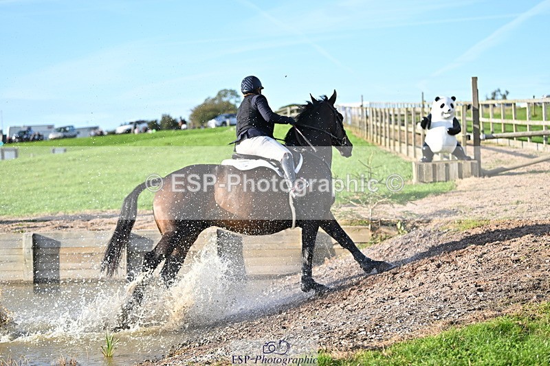 240913A-174956-05733 - Cls 19 Snr 1m Open Speed Derby