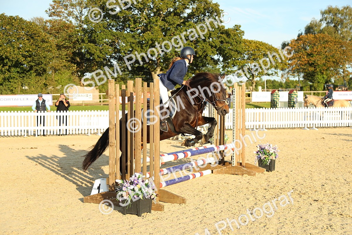 SBM_53822 - J8 - Junior Pony 65cm Championship