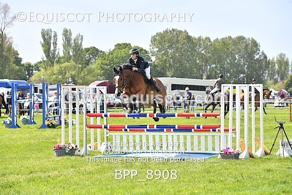 BPP_8908 - CLASS 3 The RHS Andrew Hamilton Coach Novice Qualifier (1.20m)
