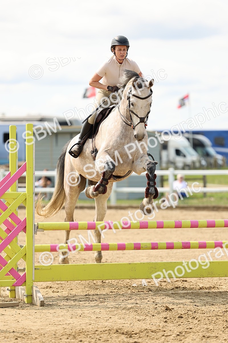 SBM_004401 - Class 16 - Senior British Novice - 90cm