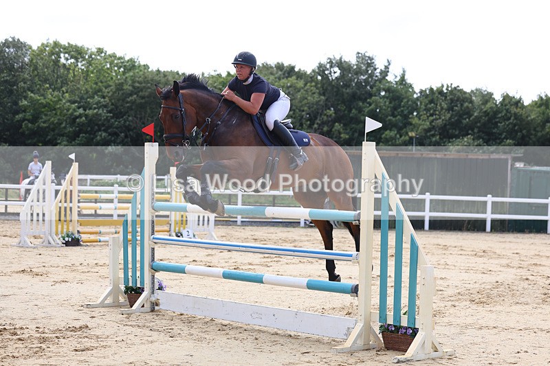 3E7A1946 - Class 9: Senior Foxhunter/1.20 open
