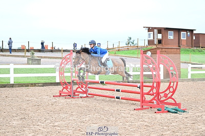 240908A-111211-03261 - Cls 18 A&B Pony Brit Nov & 80 Opern