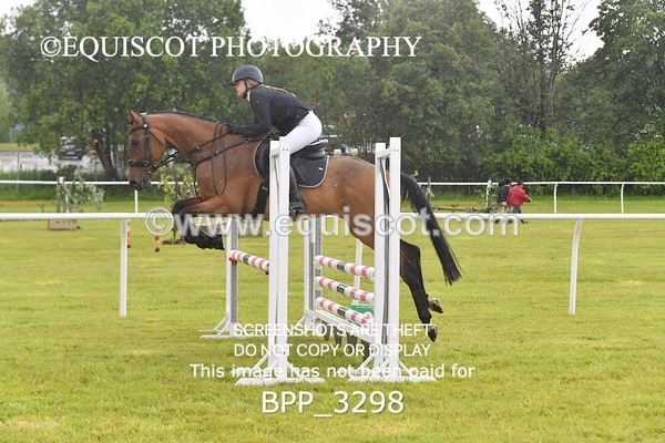 BPP_3298 - CLASS 4 GRAHAM HEATH CHAMP QUAL