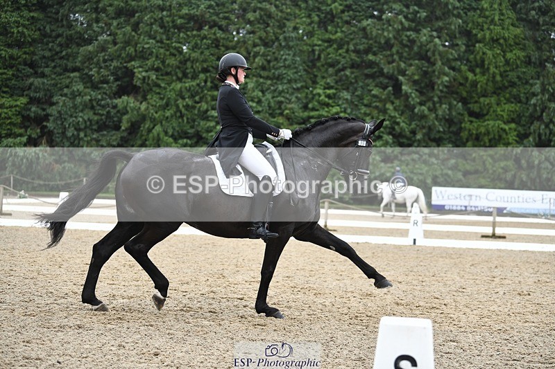 240720-152250-05957 - 260-Louise_Berry-Woodcroft_Daisy_Duke