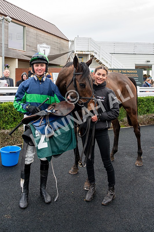 010126-Race 1-In The Age-3882 - Race 1