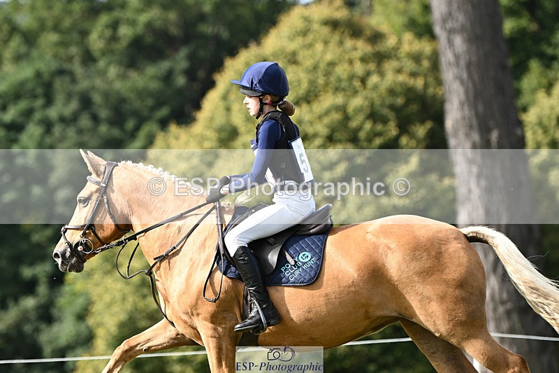 240825X-101511-31030 - 70cm XC 10.00 to 11.00