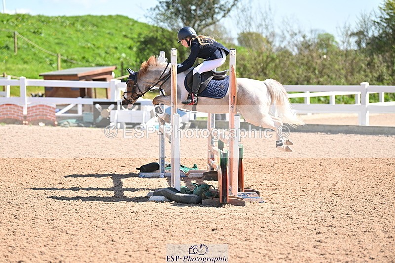 240504A-152411-02542 - Cls 22 & 23 Stepping Stones 128cm & 138cm & Under11's