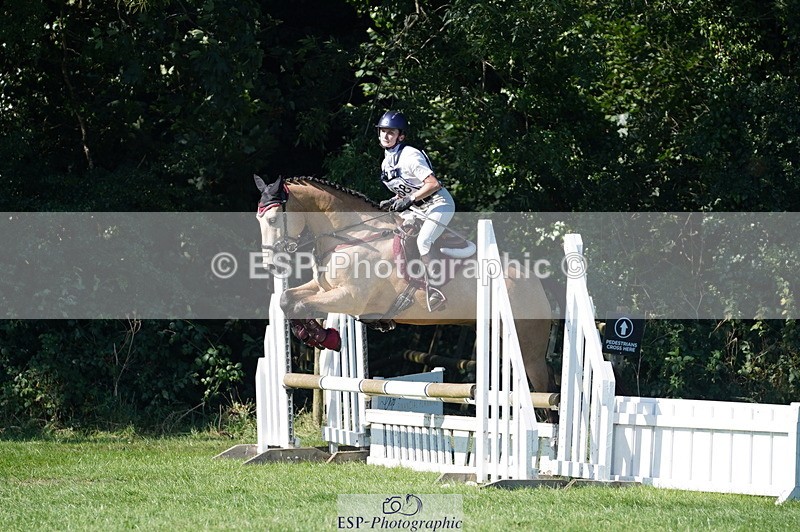 240811A-165320-06459 - 468-