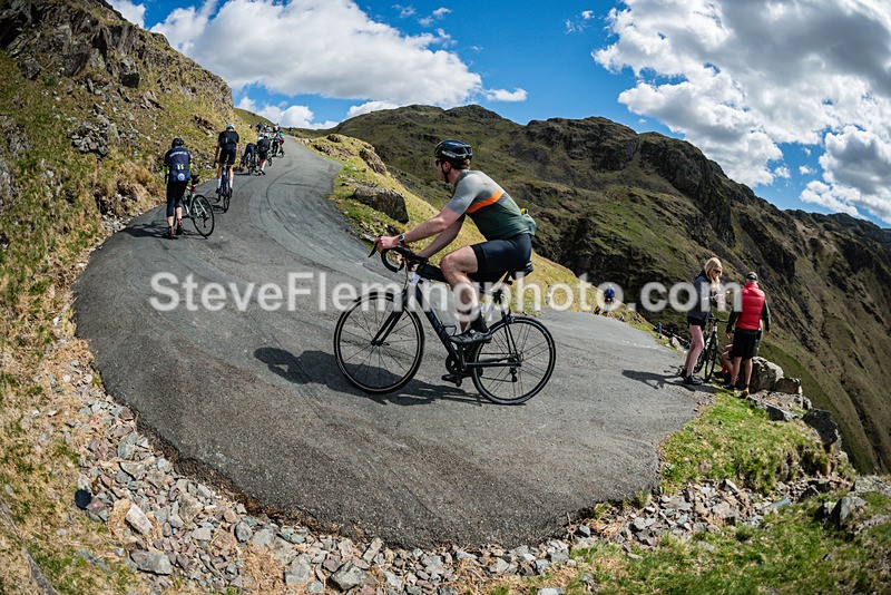 141825 - Hardknott Hairpin 14.00 - 15.00