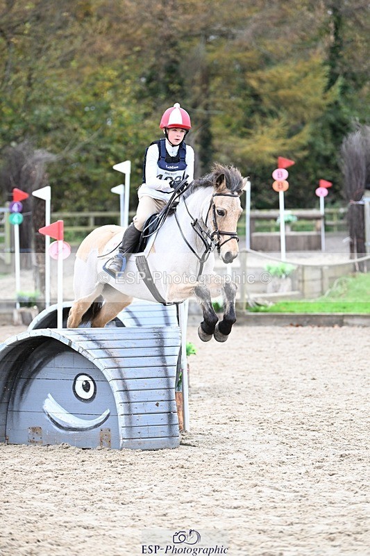 241117-130800-04060 - Cls 3 90-95cm 13.00 to 14.00