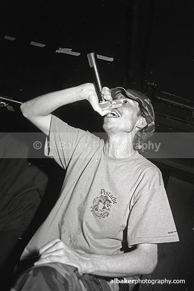 05 - Friends-&-Family @ the-roadhouse 02.10.04