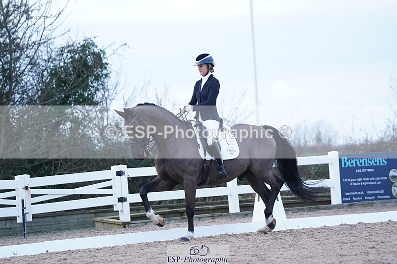 241214-163058-02318 - 139-Holly.Kerslake-Platinum.Cabachon