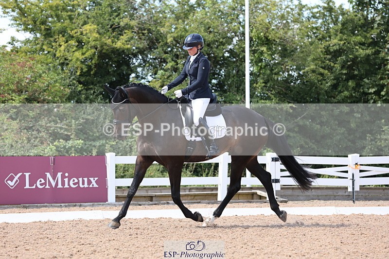 240816A-141351-05310 - 270-Tamara.Egglestone-OLINDE