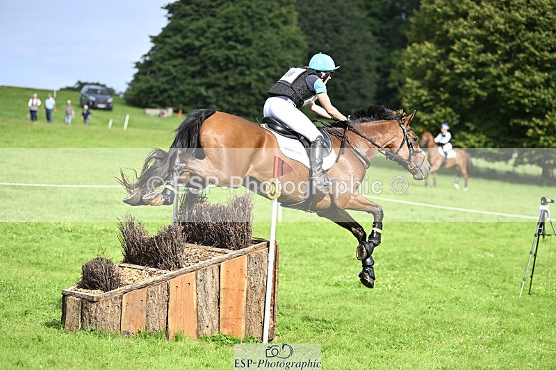 240804-171628-18899 - 706-Sharon_Kellaway-OBERON_XII