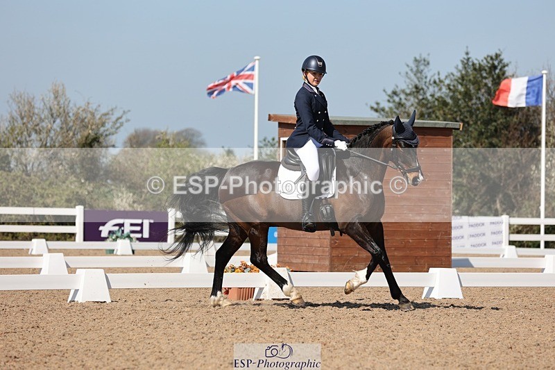 250405-120950-10343 - 112-Ella.Fraser-Brouwershavenss.Viceroy