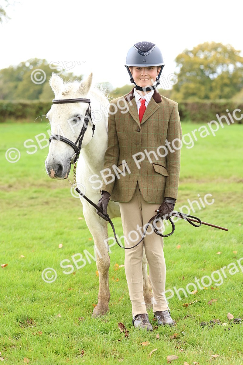 SBM_40776 - S25 -  Veteran In Hand