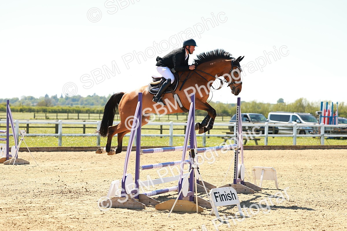 SBM_001463 - Class 4 - Senior Newcomers 1.10m