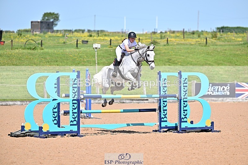 260524-145328-02007 - Cls 35 Pony Foxhunter and 1.10m Open