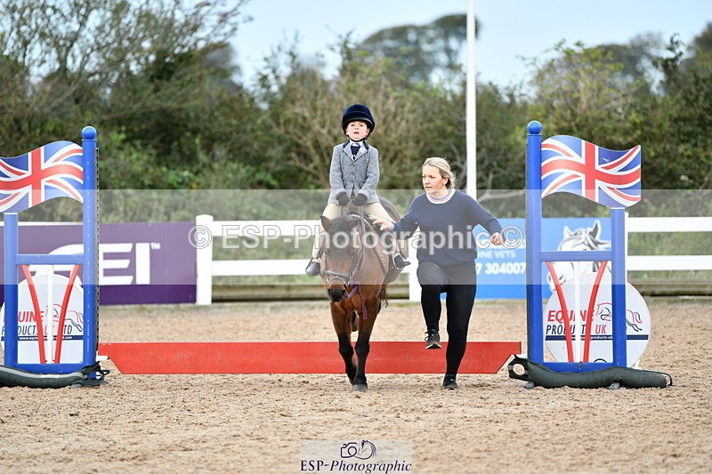 241013B-094936-00277 - Cls 1 Clear Round