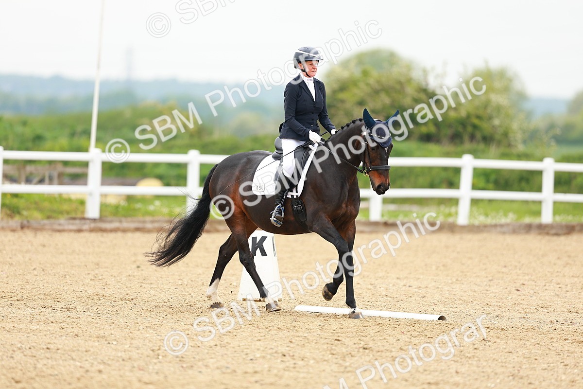 SBM_005067 - Class 15 - Novice 5