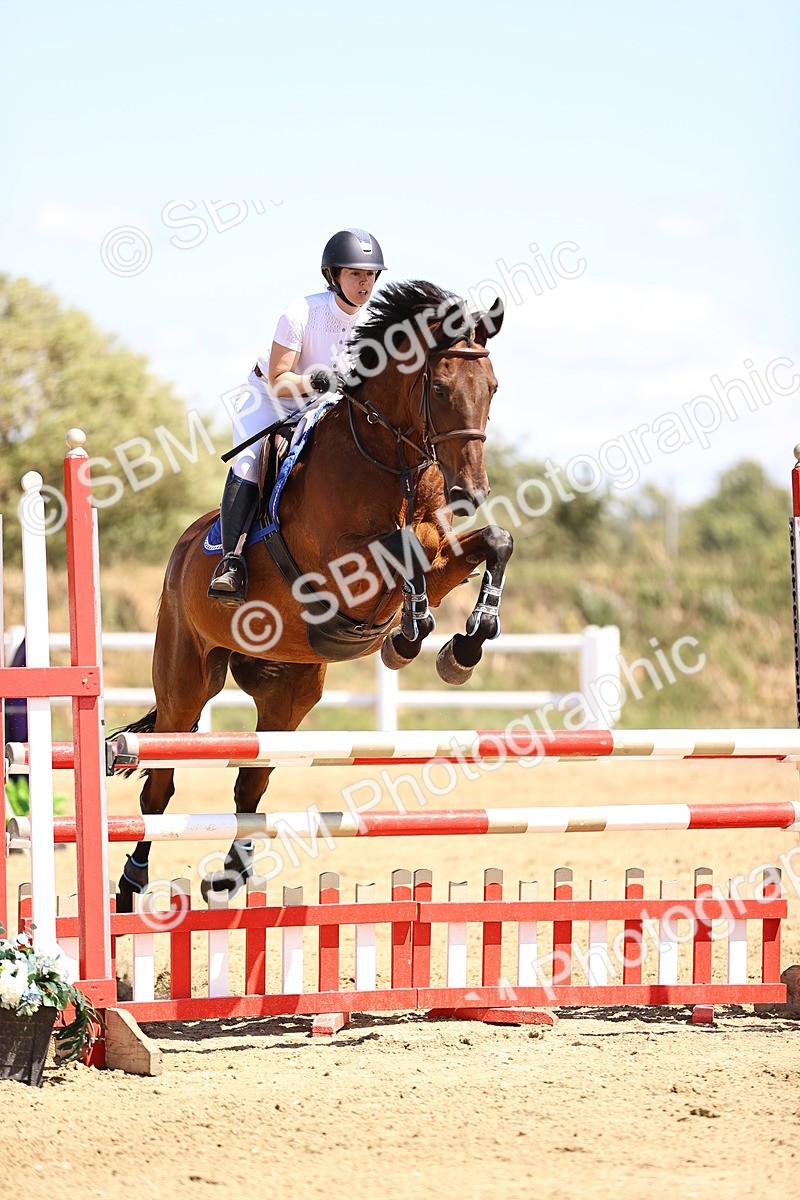 SBM_014833 - Class 15 - Senior Newcomers - 1.10m Open