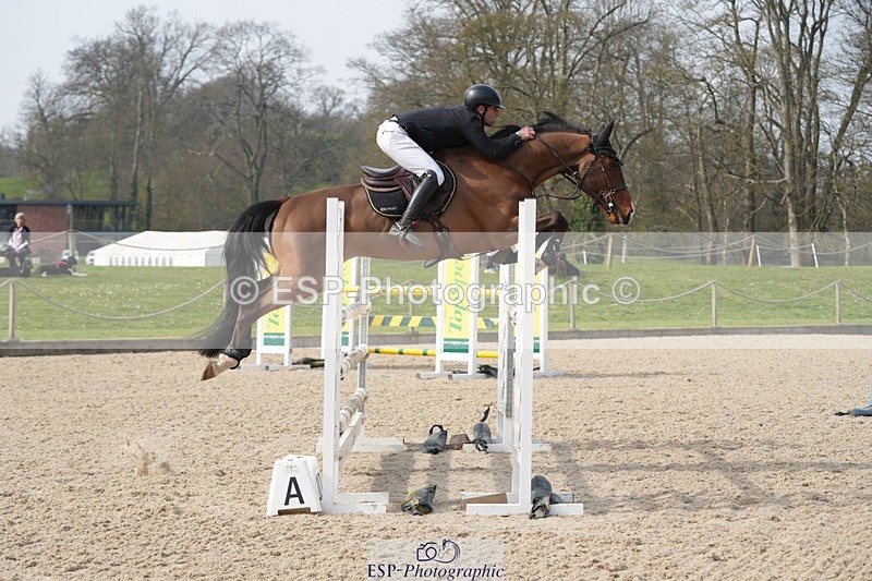 260322A-140346-01902 - 13 Foxhunter 1m 20 Open