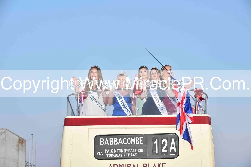 SH4_4016 - Carnival Procession.