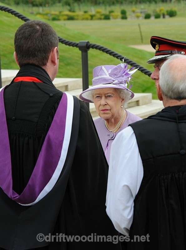  - The Queen at the NMA