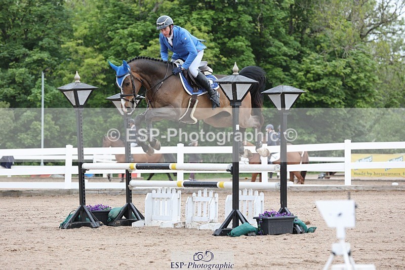 250508-090154-00017 - Cls 6 Snr British Novice and 90cm Open