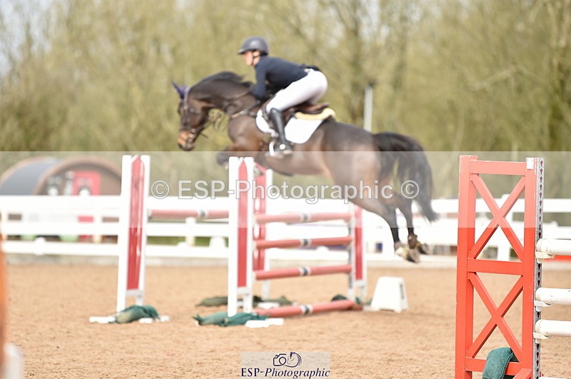 240327A-123558-00412 - Cls 4 Newcomers and 1.10m Open