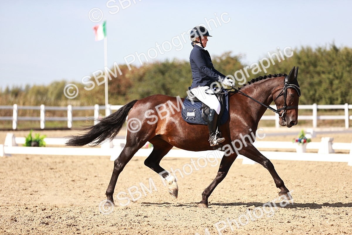 SBM_006320 - Class 15 - Advanced Medium 5 - 14.51-15.39