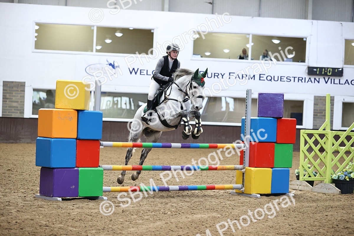 SBM_000422_Class 2 - Senior British Novice - 90cm Open - Victoria
