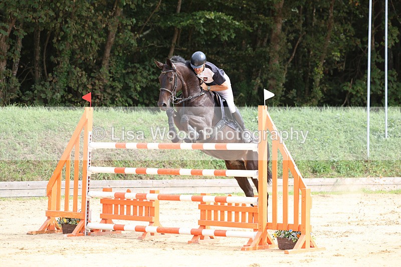 3E7A4554 - Class 9: Senior 1.30m open