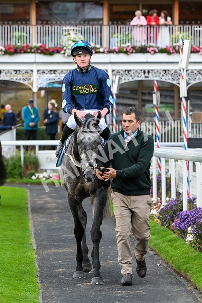101025-Race 7-Sky Advocate-0617 - Race 7 PJ Staffing Group Apprentice Handicap at York
