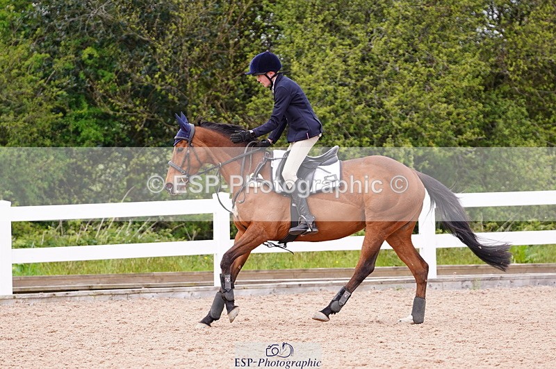 240506A-141940-09485 - Cls 17 Club 60cm