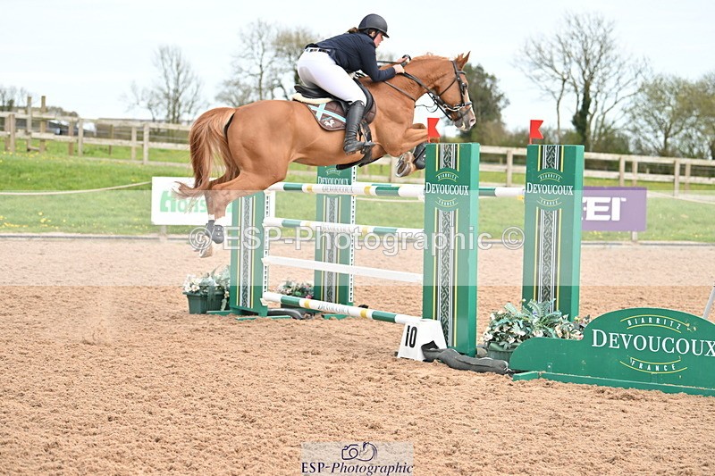 240418A-154210-04800 - Cls 9, 2 Star Big Tour 1.40m