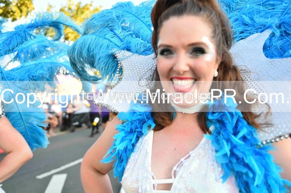 SH4_3770 - Carnival Procession.