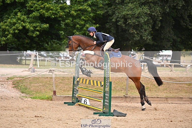 250802A-101704-00476 - A-013-Fiona.Jones-ABBY.VD.BERGHOEVE.Z