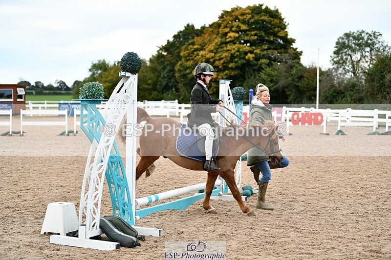 241013B-094006-00242 - Cls 1 Clear Round