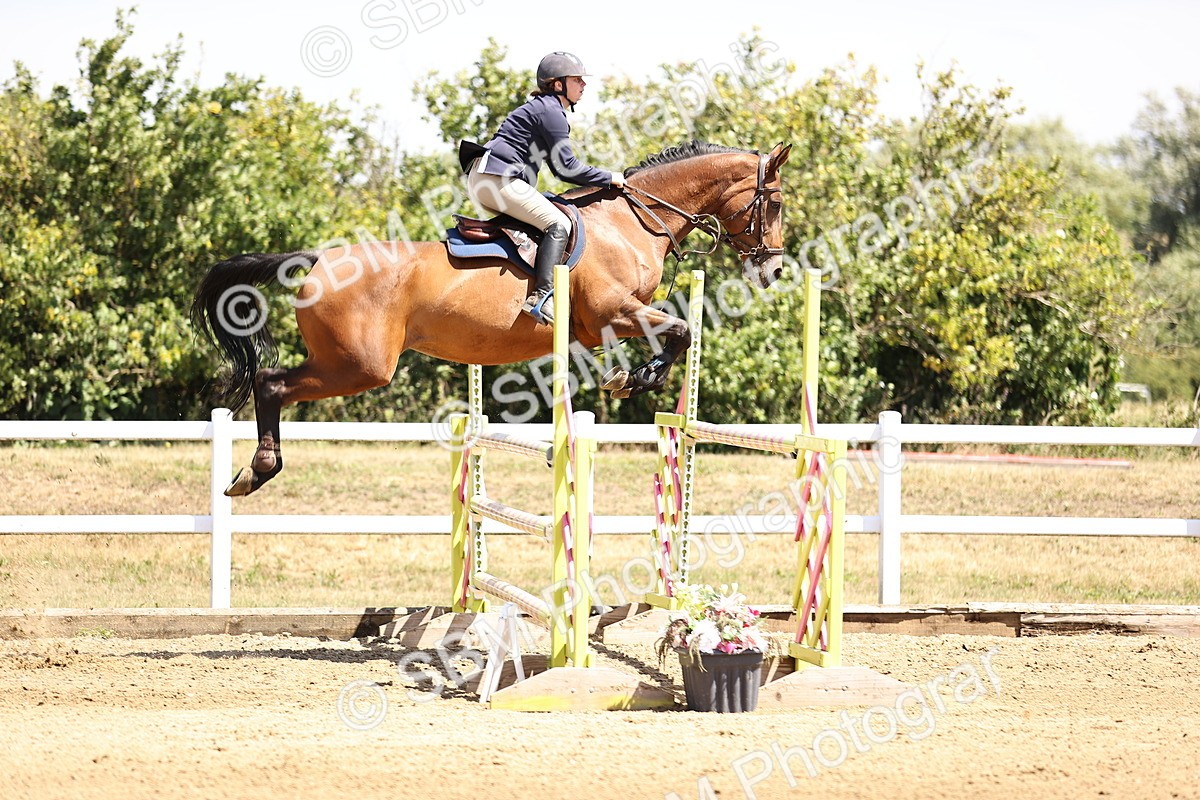 SBM_010046 - Class 9 - Senior Foxhunter - 1.20m Open