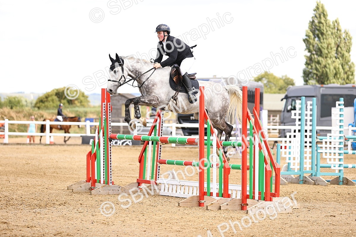 SBM_001244 - Class 6 - Senior Newcomers - 1.10m