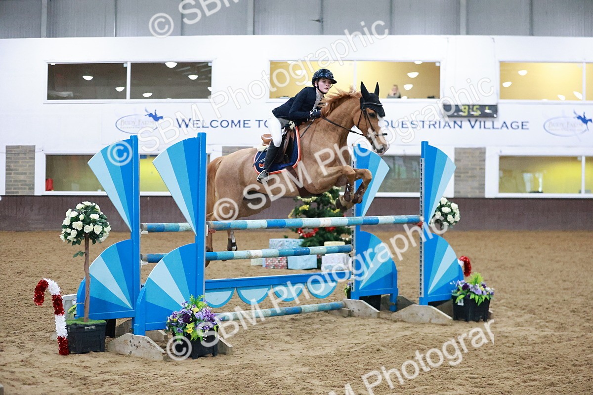 SBM_001353 - Class 5 - Senior Foxhunter 1.20m