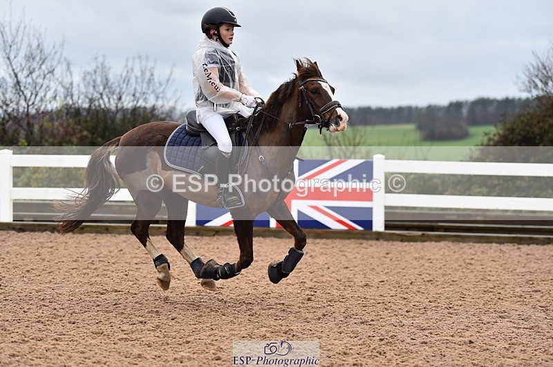 231203A-100106-00255 - Cls 2 British Novice & 80cm Open