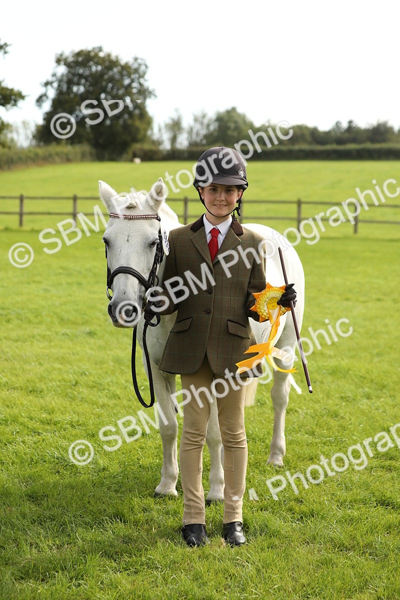 SBM_68756 - S40 - Junior Handler 9-12 Years